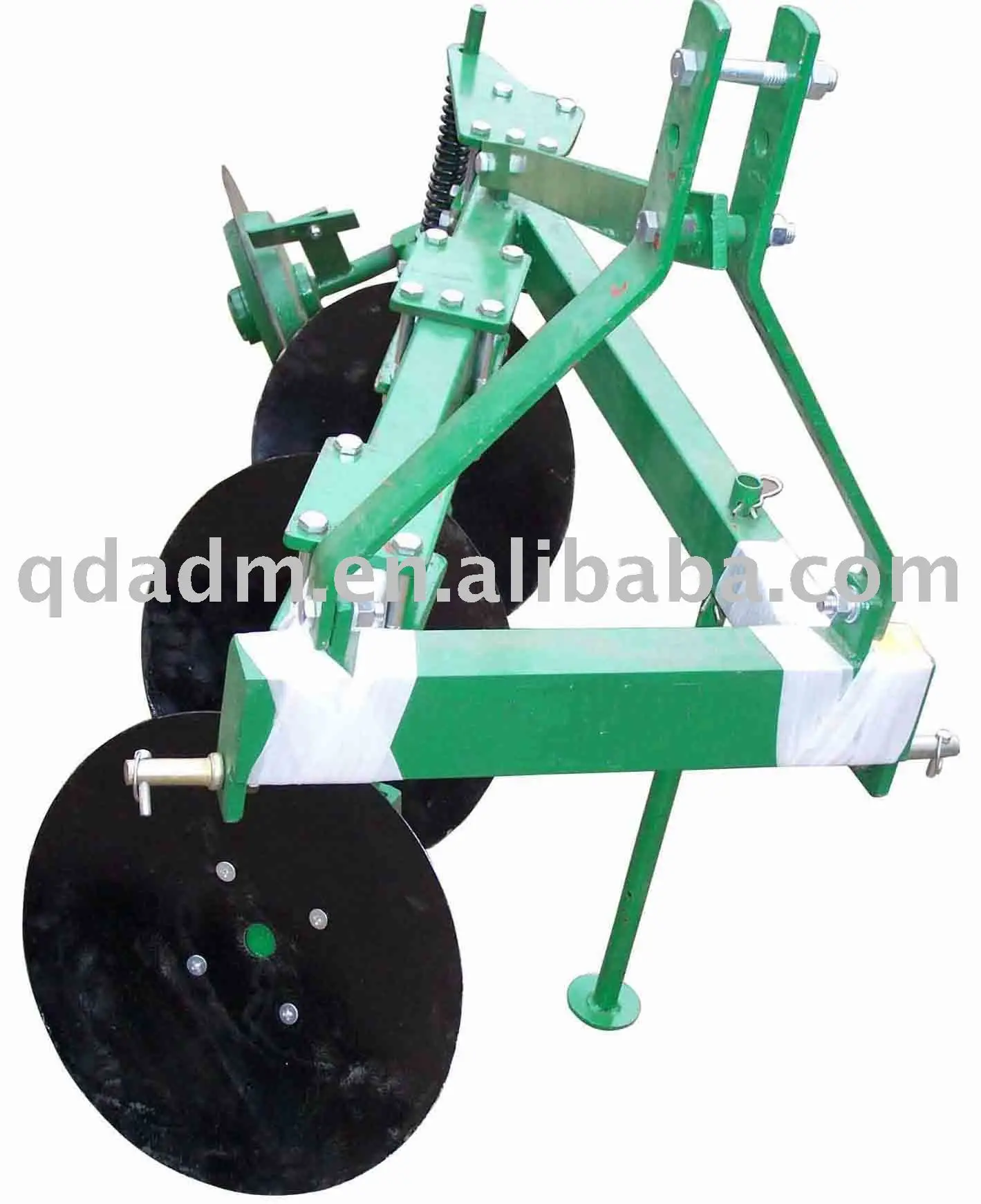 Смонтированный плуг с сельскохозяйственным диском