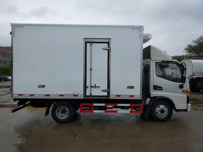 
CLW JAC 5 tons truck refrigerated trucks with thermoking refrigeration unit 