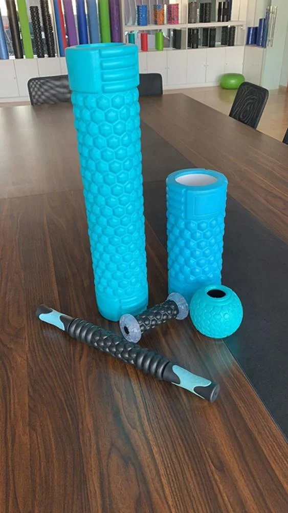 
Yoga Foam Roller Massage Set Kit Includes High Density Foam Roller,Muscle Roller Stick,Lacrosse & Spiky Balls 