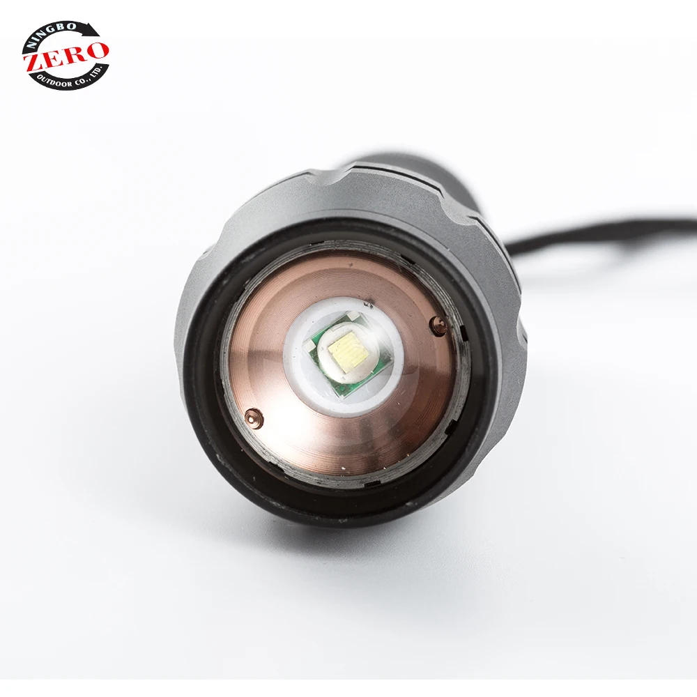 
Handheld Portable Aluminum 18650 Adjustable Focus XML T6 Zoomable Police Tactical Waterproof Military LED Flashlight 