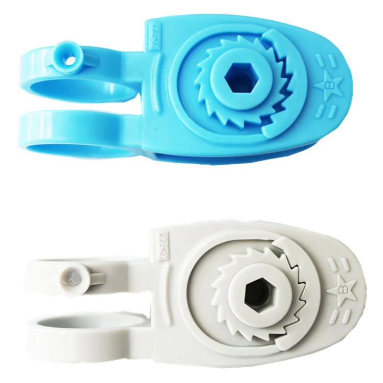 BTD High quality flexible waterpro electric fence insulators for terminal pole