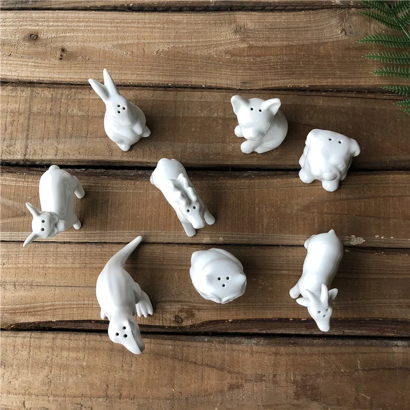 new design salt pepper animals shape ceramic bottle for salt or pepper in stock.