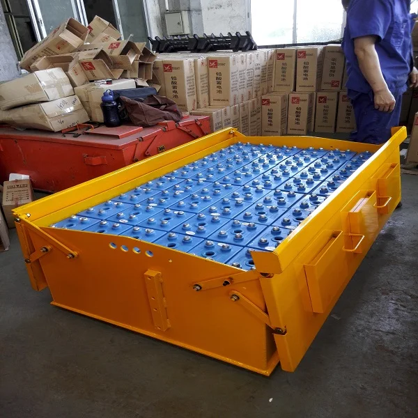 Locomotive spare parts; battery, traction motor, steel rail for locomotive