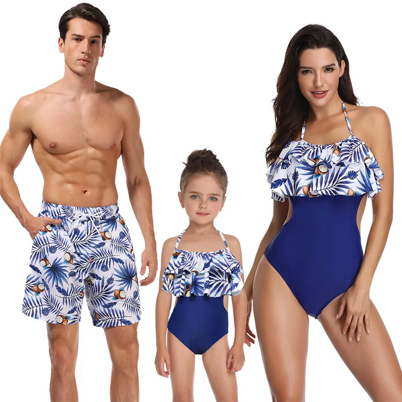 Family Matching Swimsuit 2019 Newest Print Two Piece Bikini Set Ruffle Bathing Suit Mommy and Me Beachwear