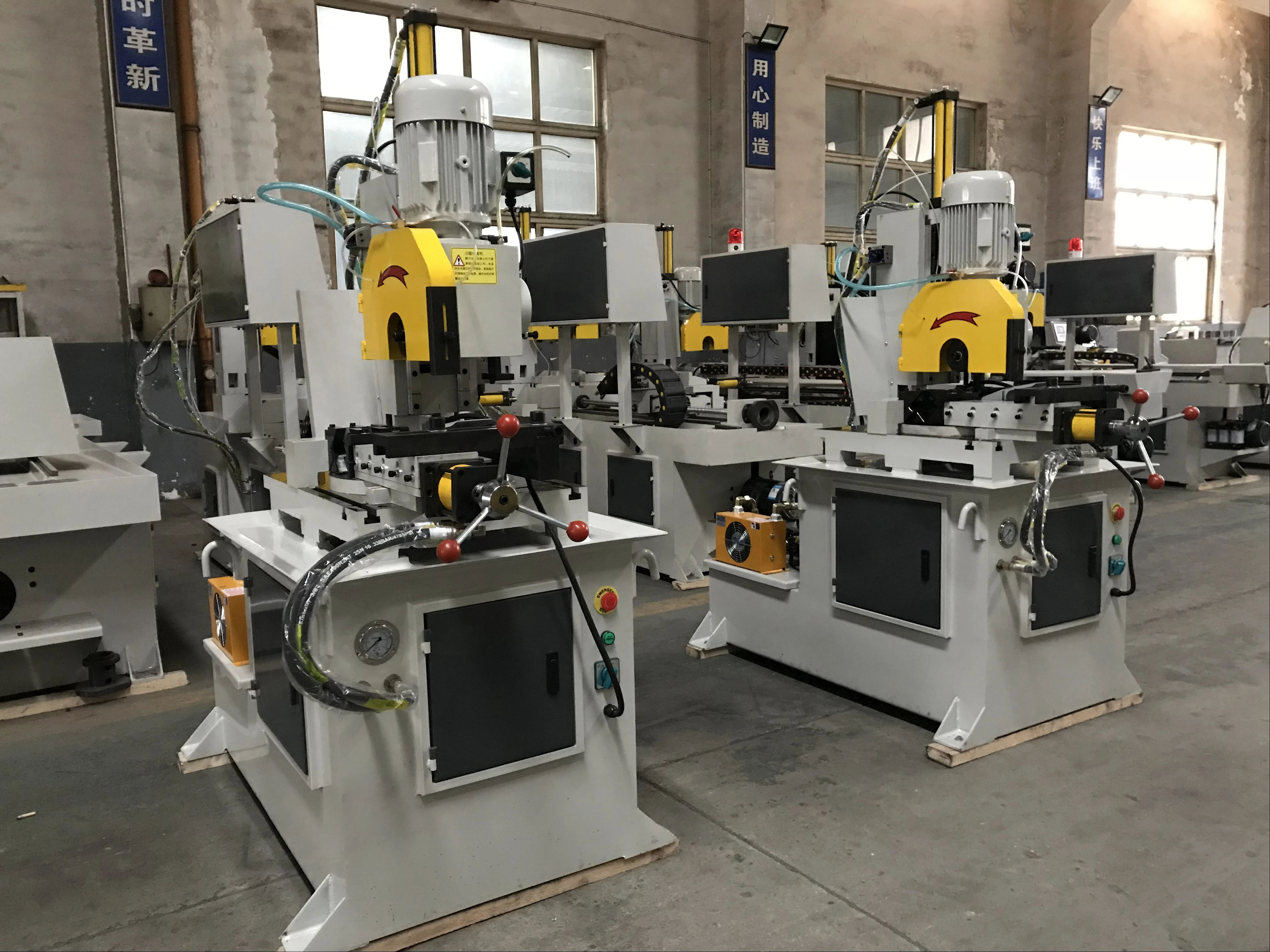 2019 zhuoran spot steel pipe cutter machine MC350NC