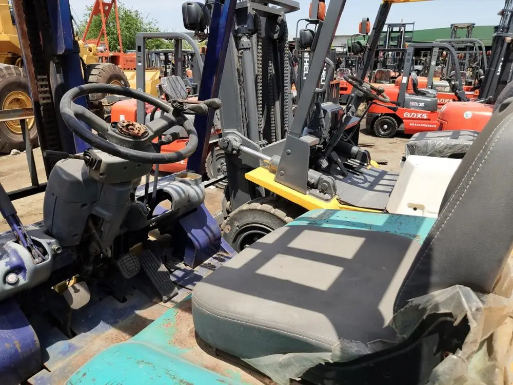 Used Komatsu Fd50 5 Ton Diesel Forklift Original Japan Komatsu Forklift for Sale