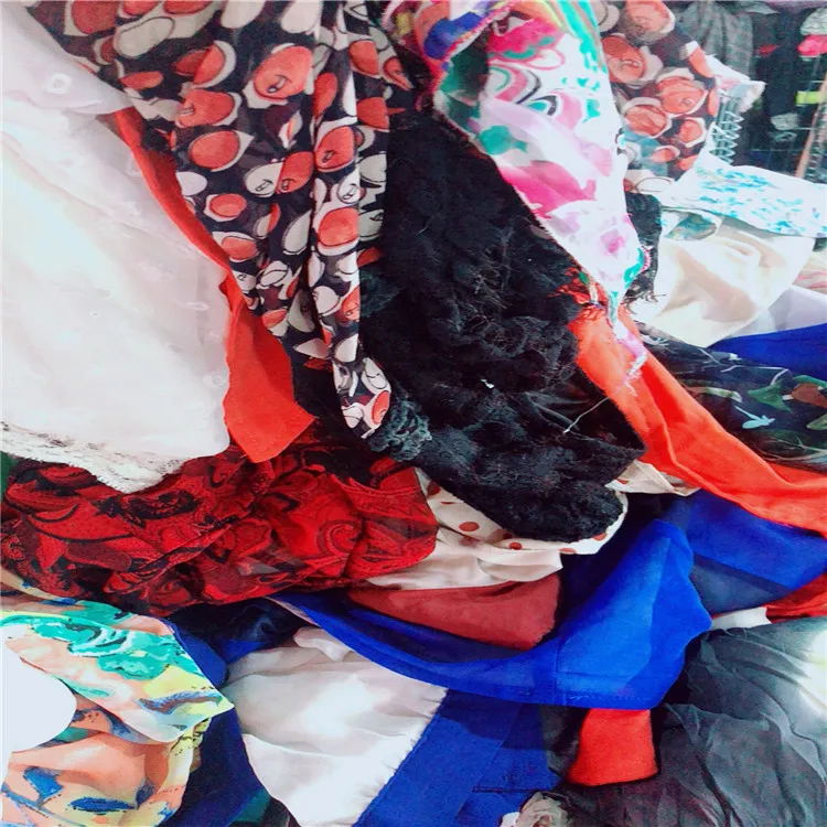 2022  fashion korea used lady clothes dress men used shoes on sale second hand old wear used clothing