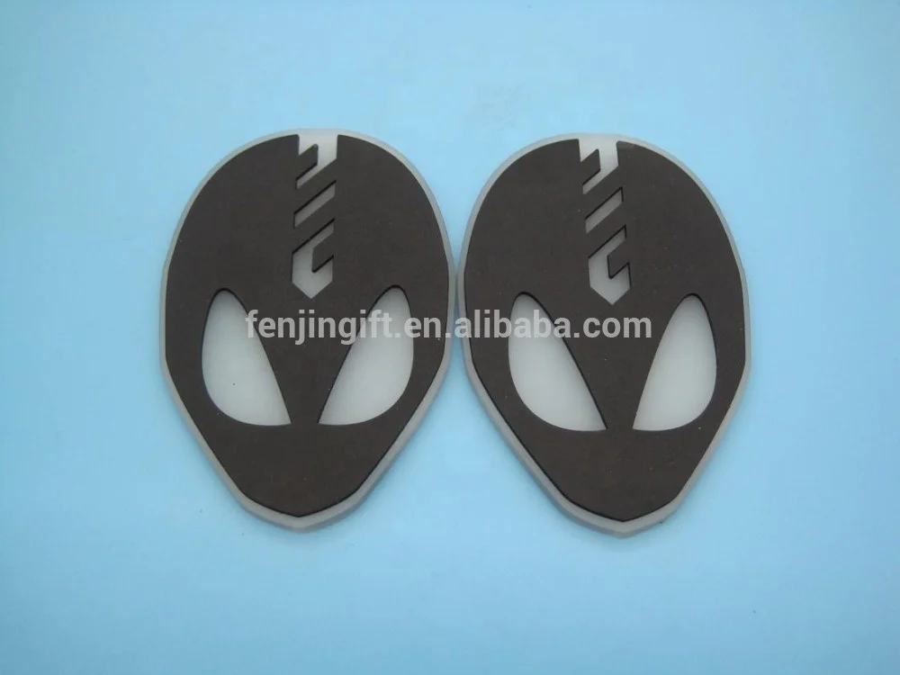 Glow in dark fridge magnet custom noctilucent glowing rubber silicone Luminous fridge magnet with your logo