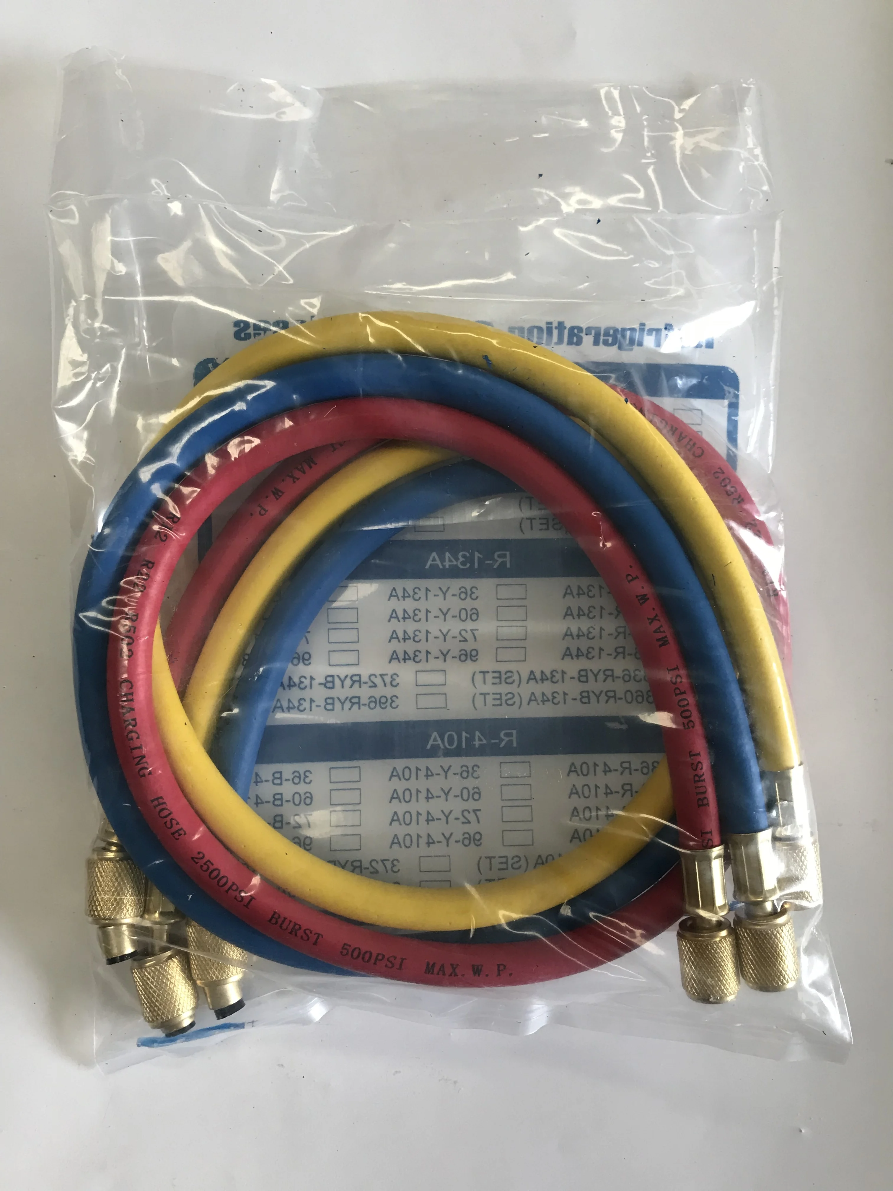 Stable rubber refrigerator gas r134a refrigerant charging hose