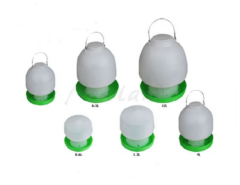 Поилка для птицы в форме шара, 4 л