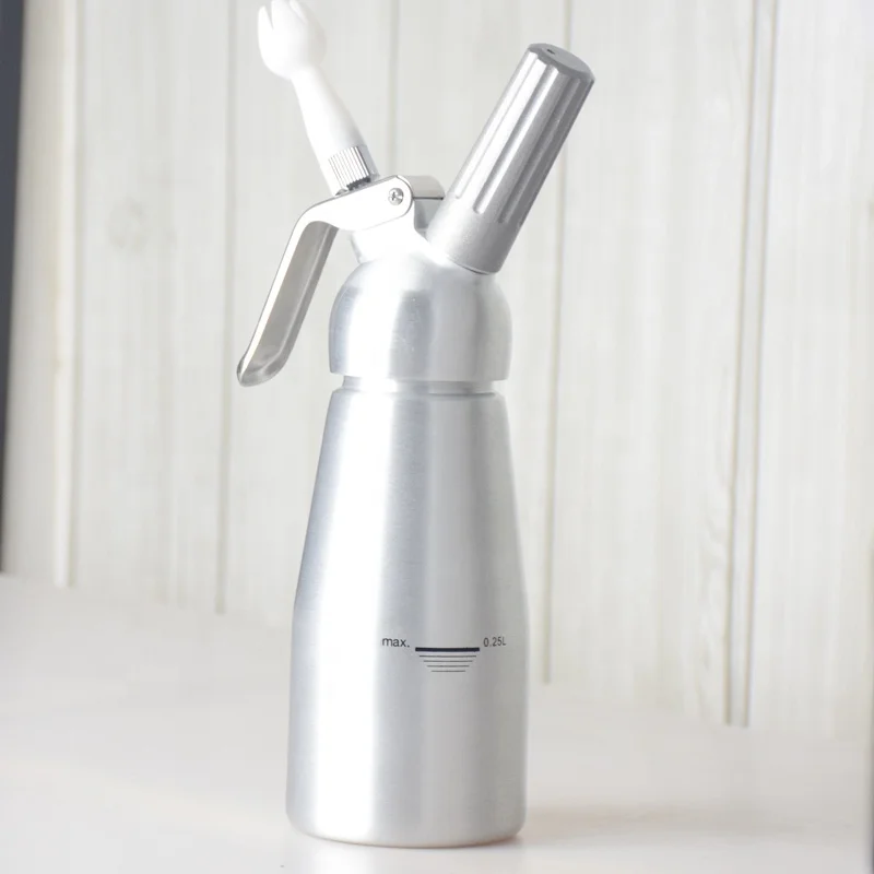 
Whipped Cream Dispenser | Cream Whipper | Whipping Siphon | 1 Pint (500ml) 