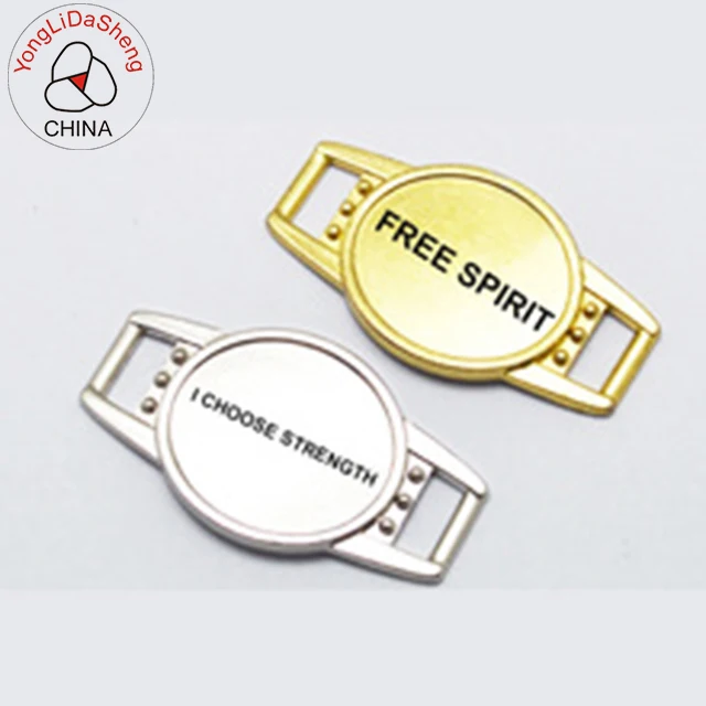 Шнурки для кроссовок украшение шарма обеспечивает пользовательский логотип металла цвета кроссовки со шнурками теги аксессуары