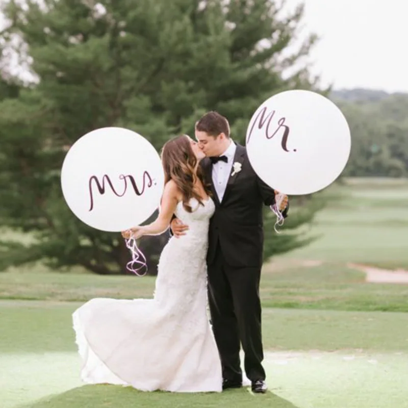 
36 Inch Giant Latex Balloons Pinrted With Mr. or Mrs. with Tassels For Wedding Decorations 