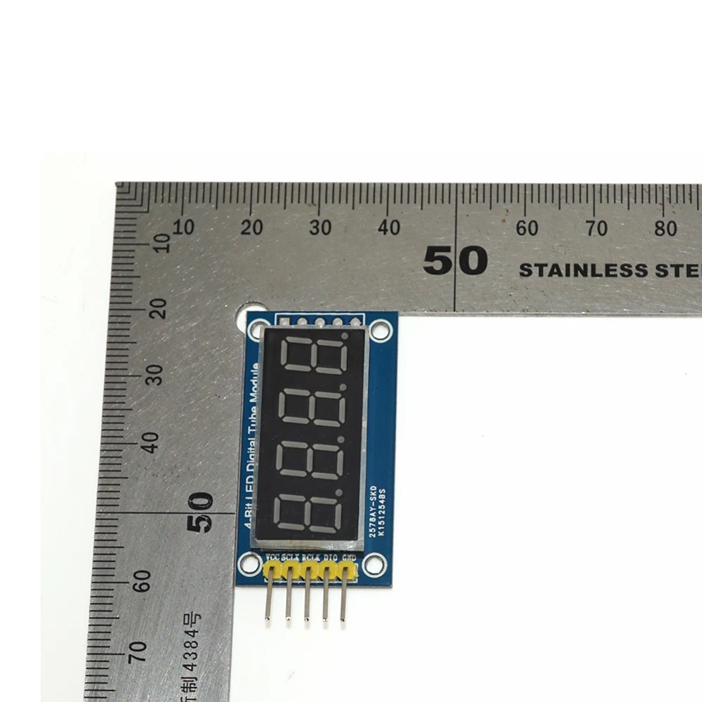 Okystar OEM/ODM 4 Bits Drive LED Digital Tube Display Module 4 Digit LED Display TM1637 595 IC