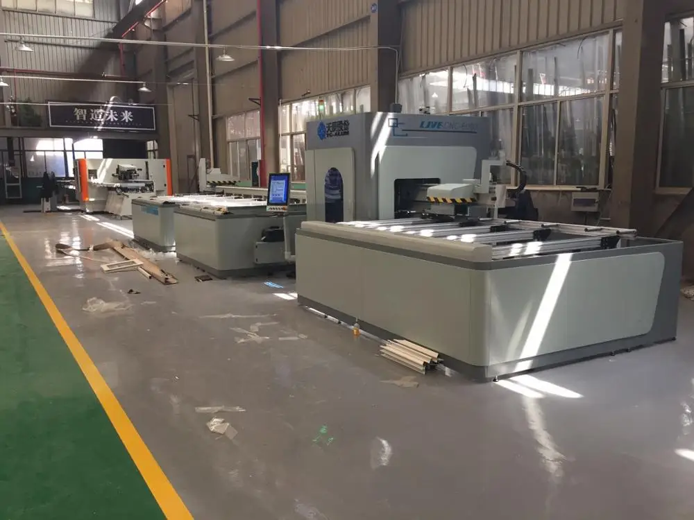 Window Door Production Line Aluminum Automatic Cutting Saw Center