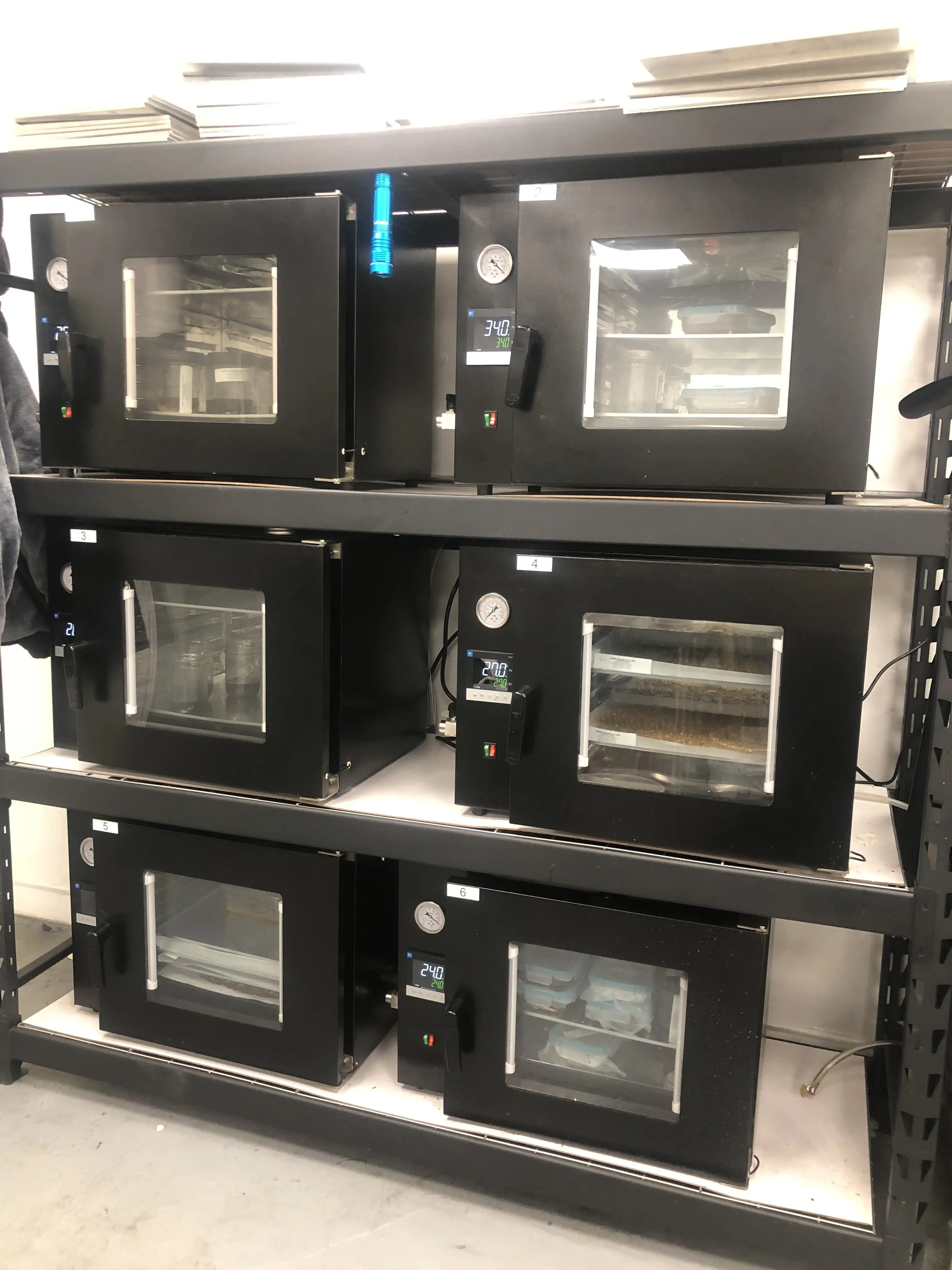 
1.9CuFt ( 9 Removal Pans )Vacuum drying oven for BHO shatter 