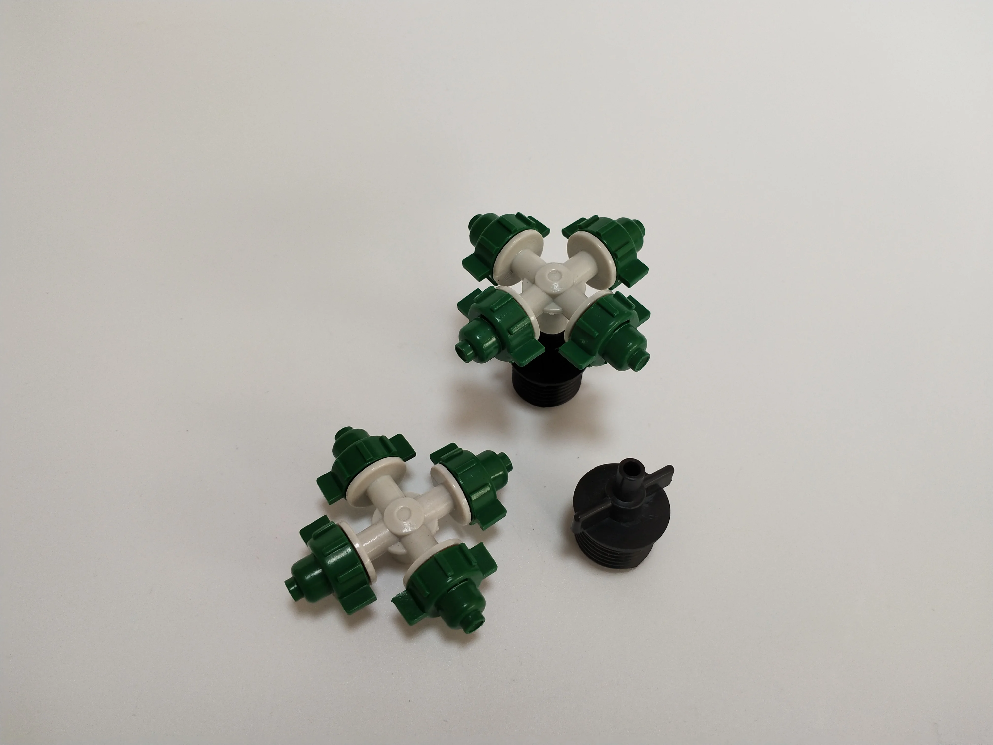 Four Outlet Mist Atomizing Micro Sprinkler Israel Series Koonet Nozzle