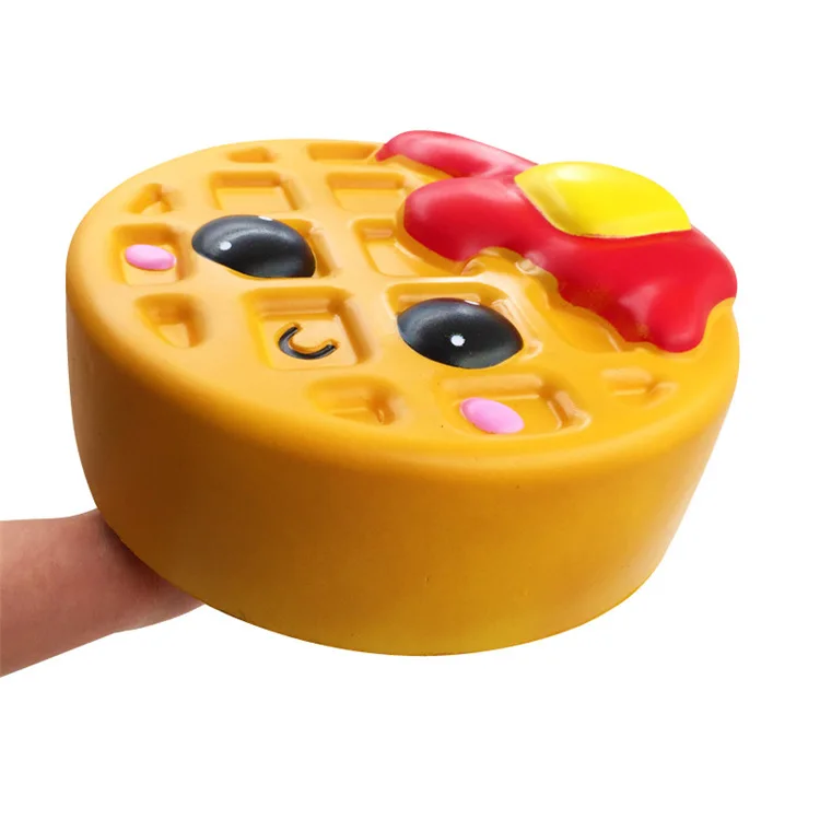 China factory big squishy supplier 25cm super smiley Waffle cake squishi licensed Juguetes toys