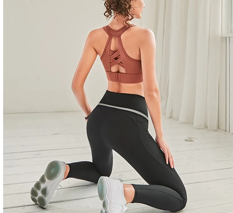 Newest Hot Sex Sale Fashion Sport Bra Wholesale Women Stylish Bra Yoga Workout Exercise Clothing