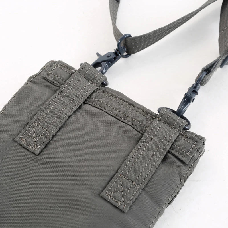 Large Capacity Travel Neck Pouch Passport Cover For Men