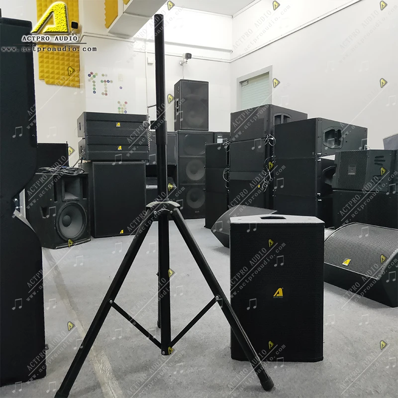 SRX712M monitor SRX712M full range speaker active single 12 inch outdoor loudspeaker actpro audio high quality audio speakers