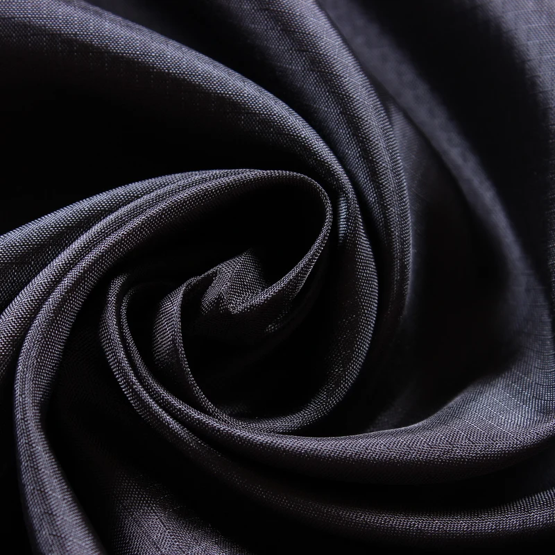 
China factory 190t 0.25cm ripstop polyester taffeta fabric for tent 