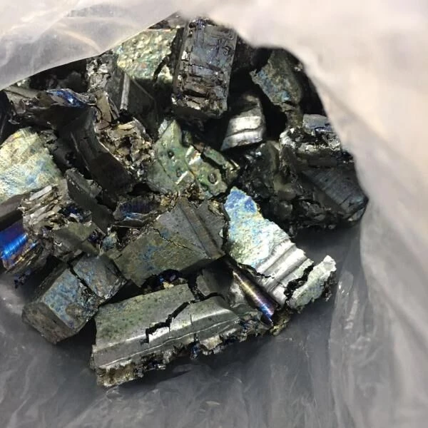 Китайский производитель небольшой ванадиевый кусок высокой чистоты