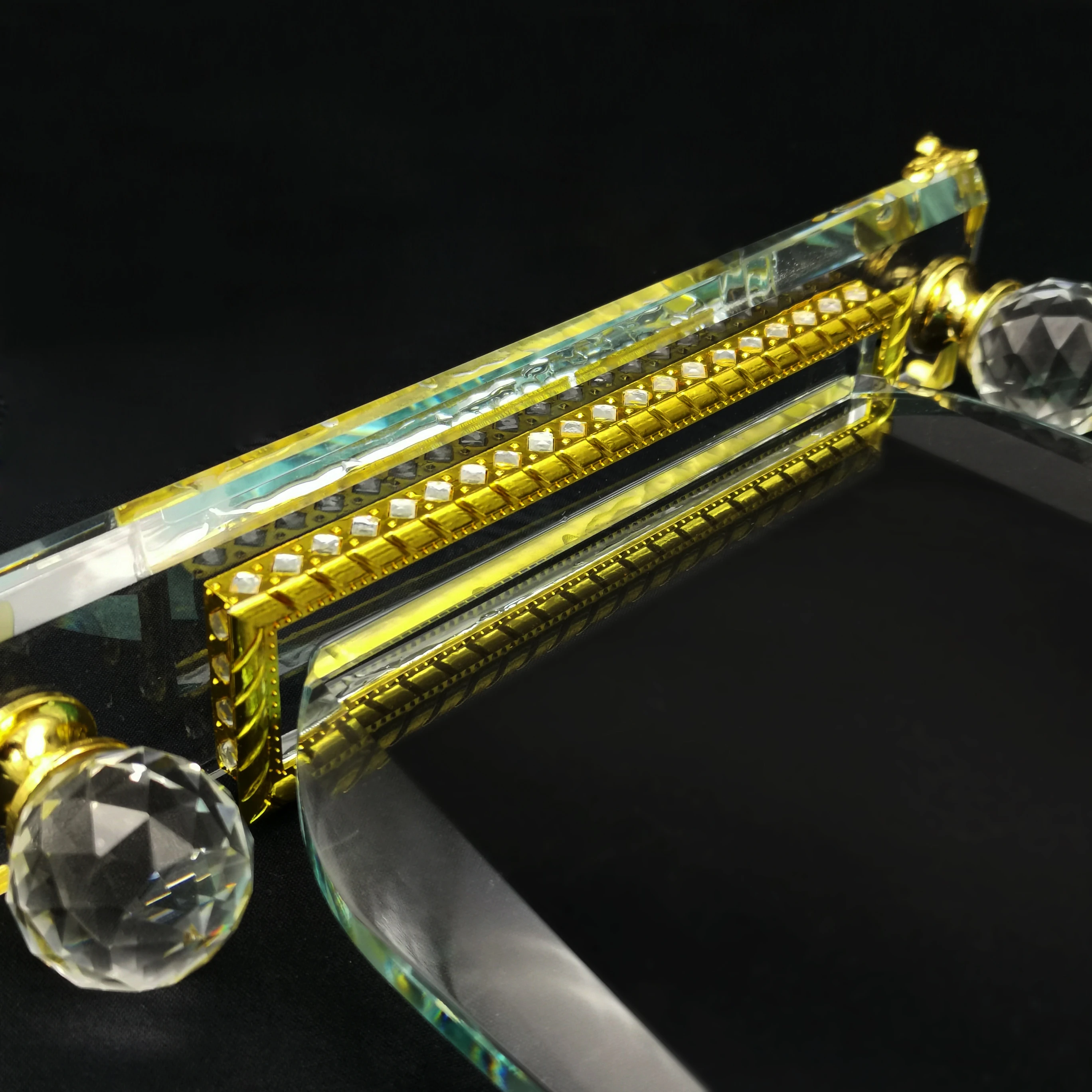 
Wholesale honorable crystal trophy Phnom Penh base glass plaque for Certificate of honor 