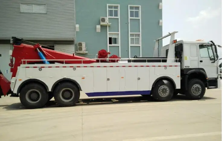 
China Sinotruk 8*4 50 ton Heavy Rotator Tow Truck Wrecker for sale 