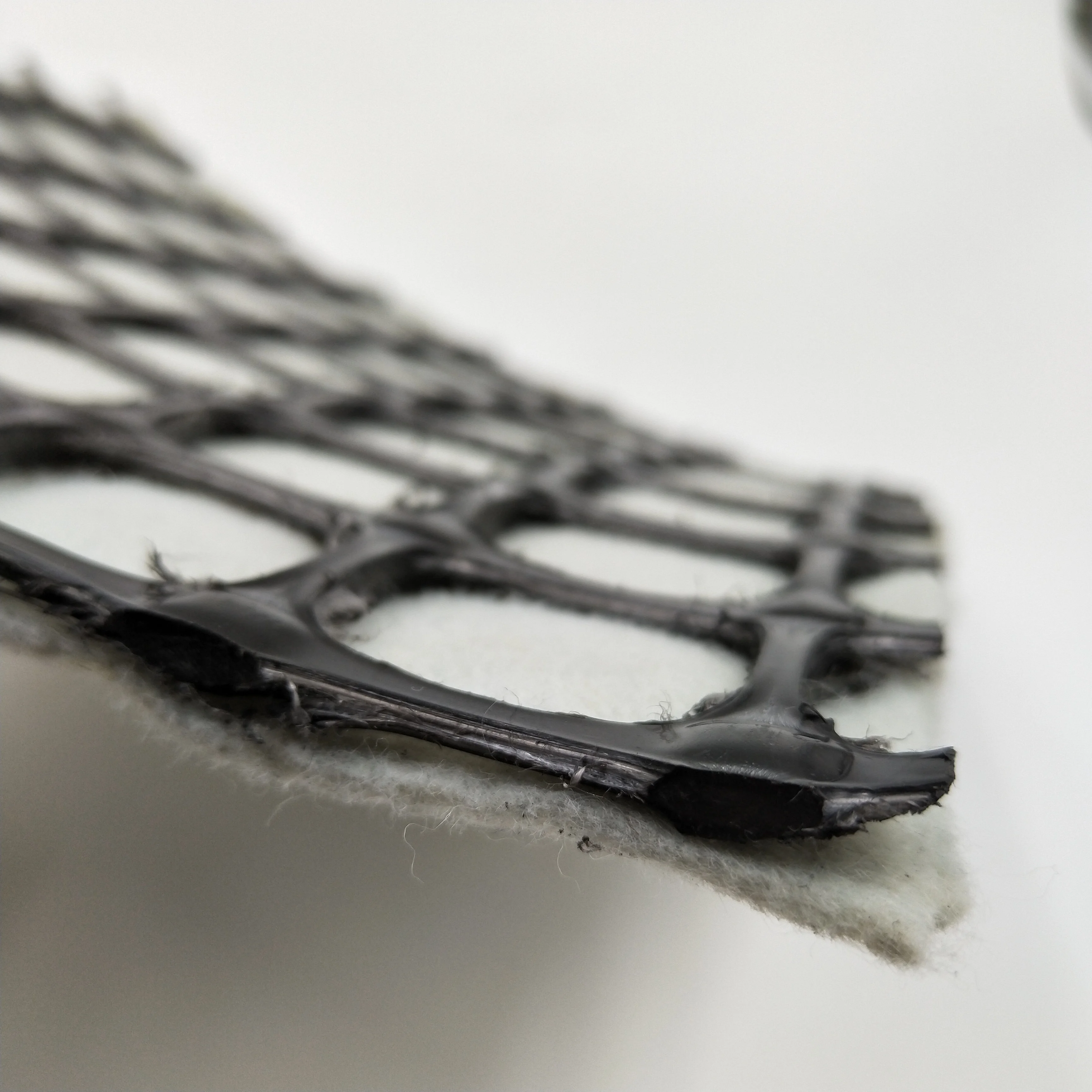 composite geogrid with geotextile used in road construction