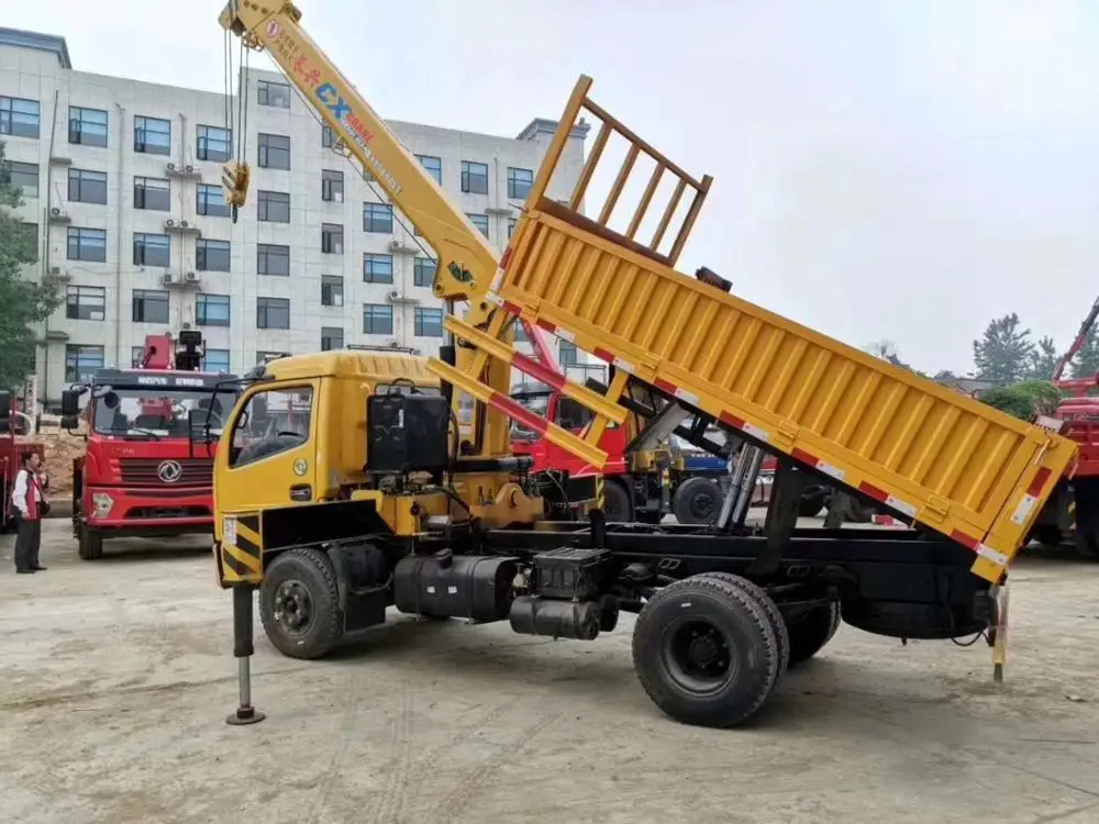 4 Ton Cargo Crane dump Truck for sale