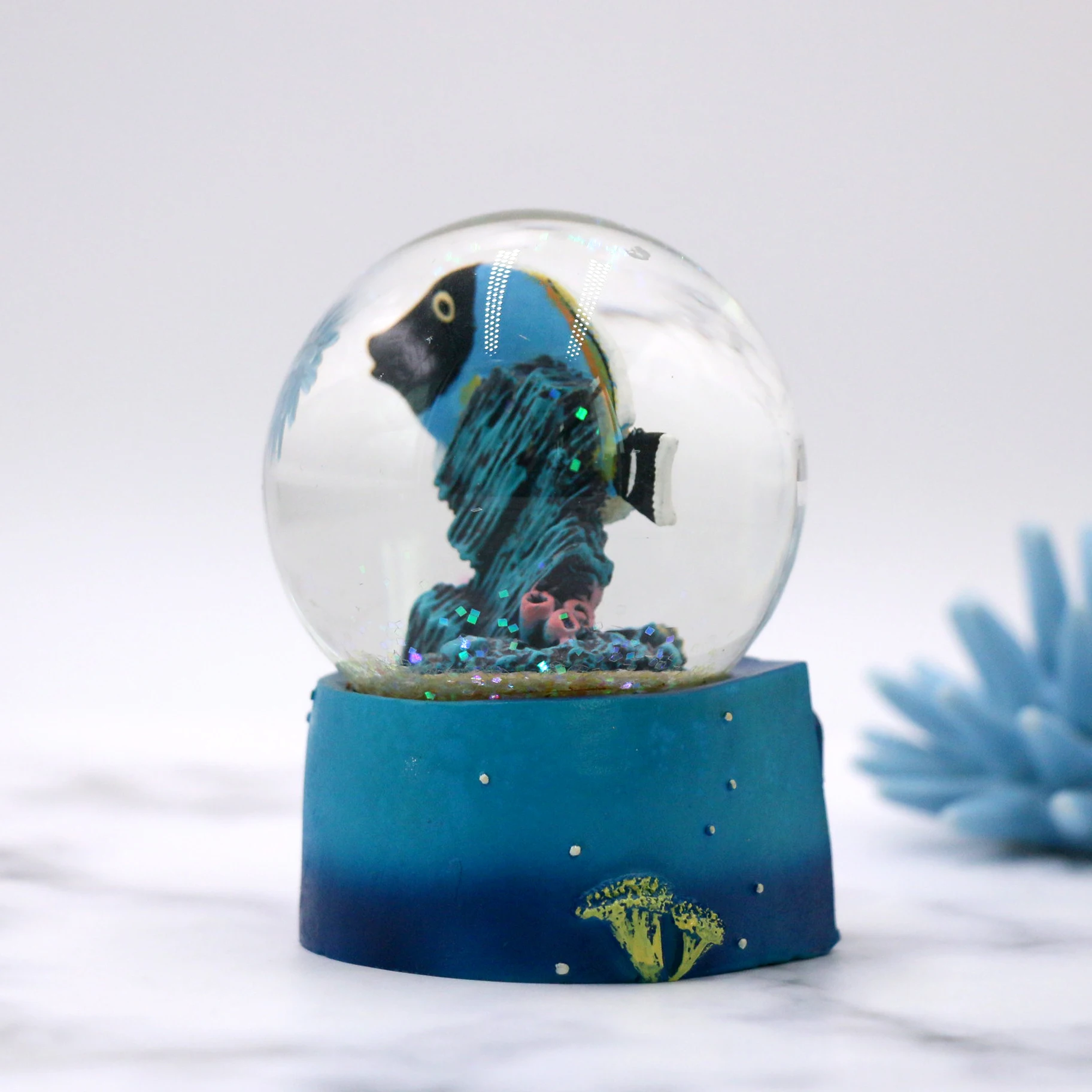 Custom 3D grouper sour plastic snow globe whole as travel gift Snow Globe Christmas