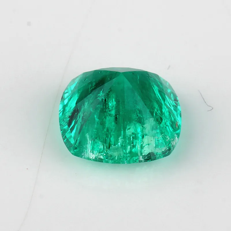 Hydrothermal  Emerald  cushion Colombia emerald synthetic  Emerald
