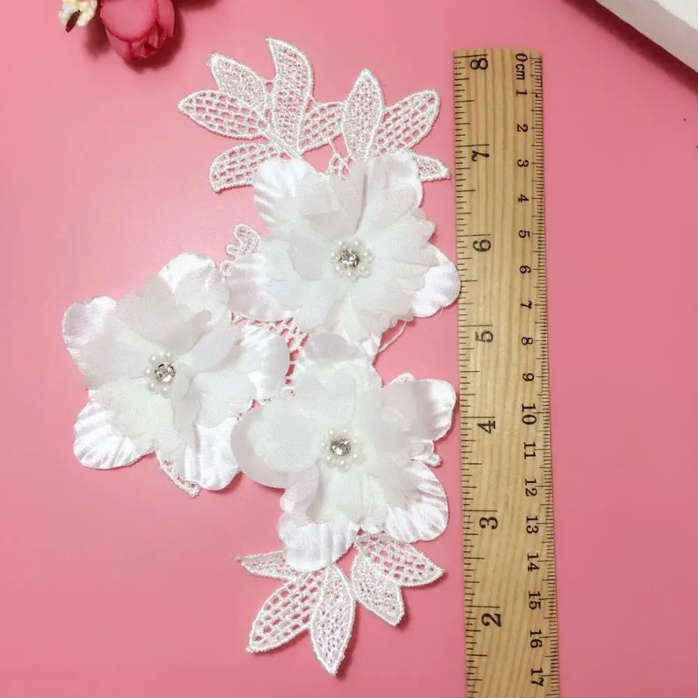 1 Pair Luxury Lace Appliques Flowers Embroidered Wedding Supplies Bridal Veil