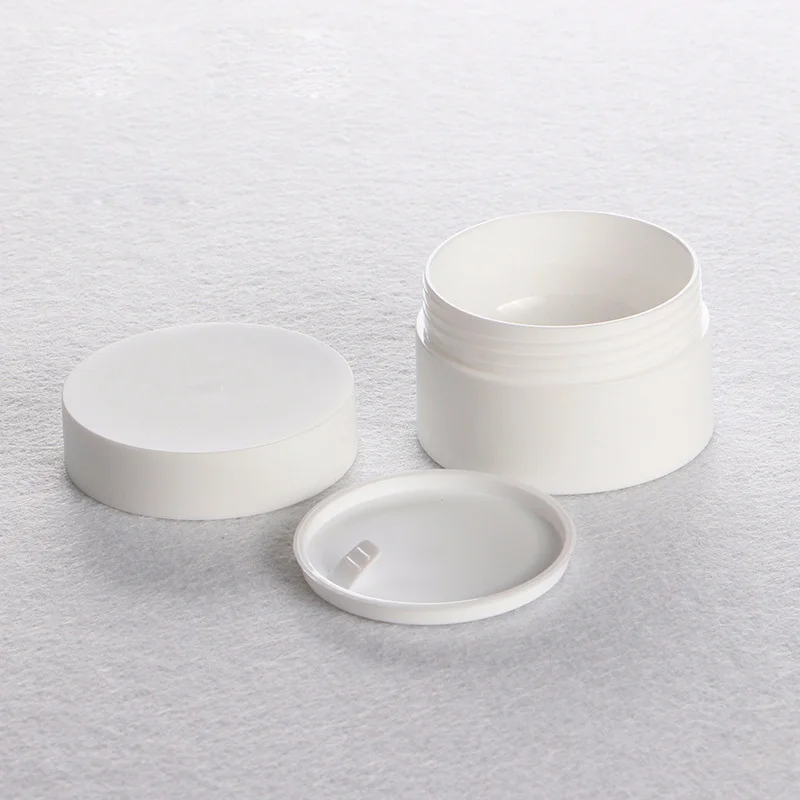 Empty plastic pp jar 50g face cream lotion matte solid white mason jar lids plastic