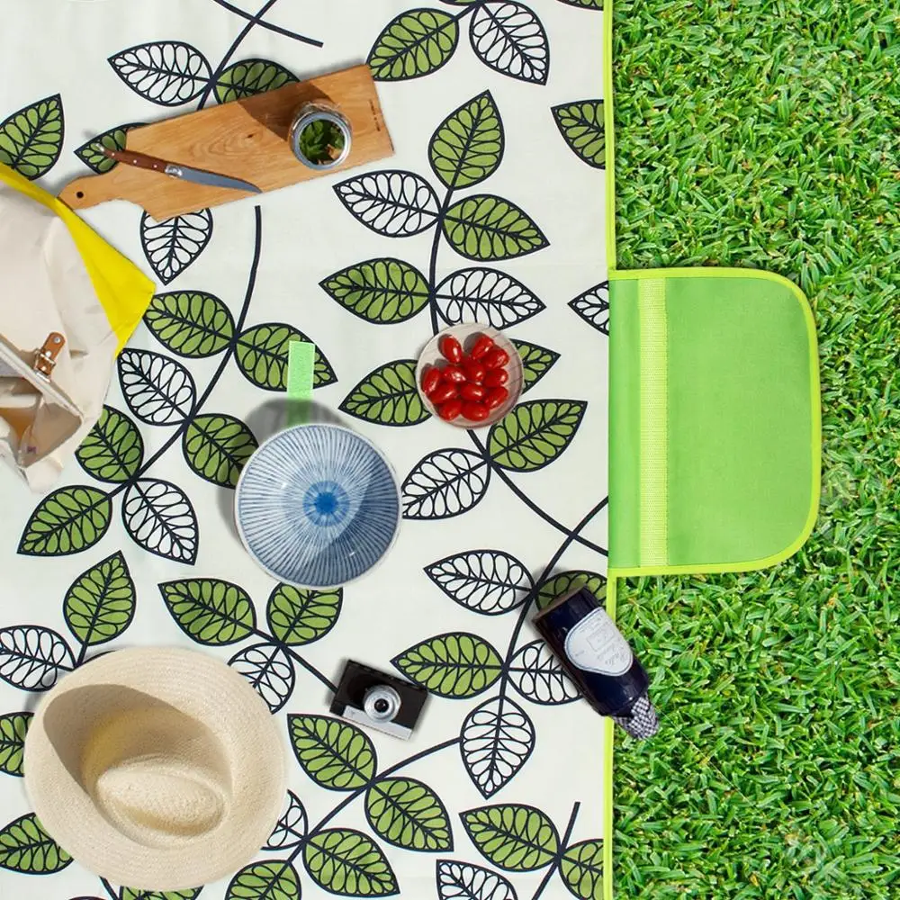 100% Polyester Outdoor Camping Mat Beach Waterproof Custom Logo Picnic Mat for Adult