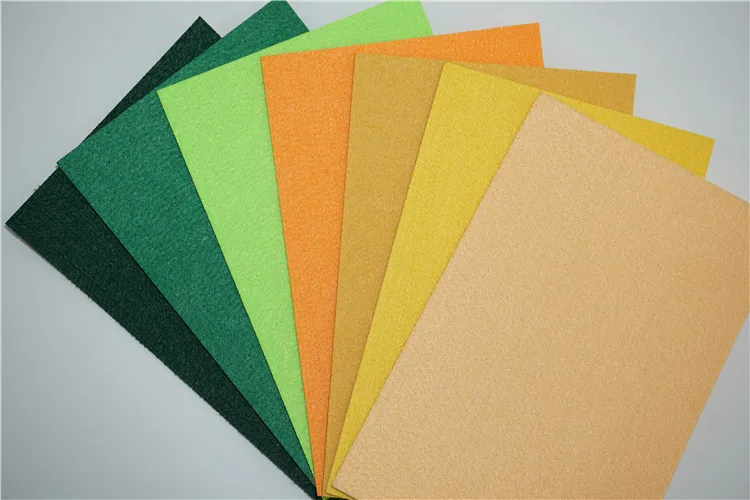 Factory needle punched price nonwoven fabric colorful printed felt for DIY