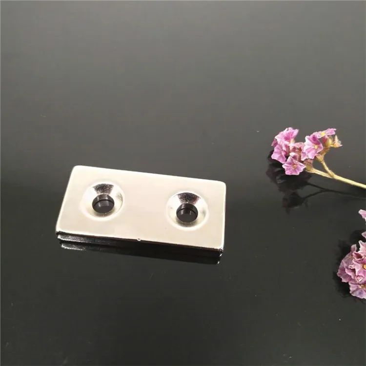 China ndfeb magnet manufacturer Permanent block neodymium magnet with countersunk hole