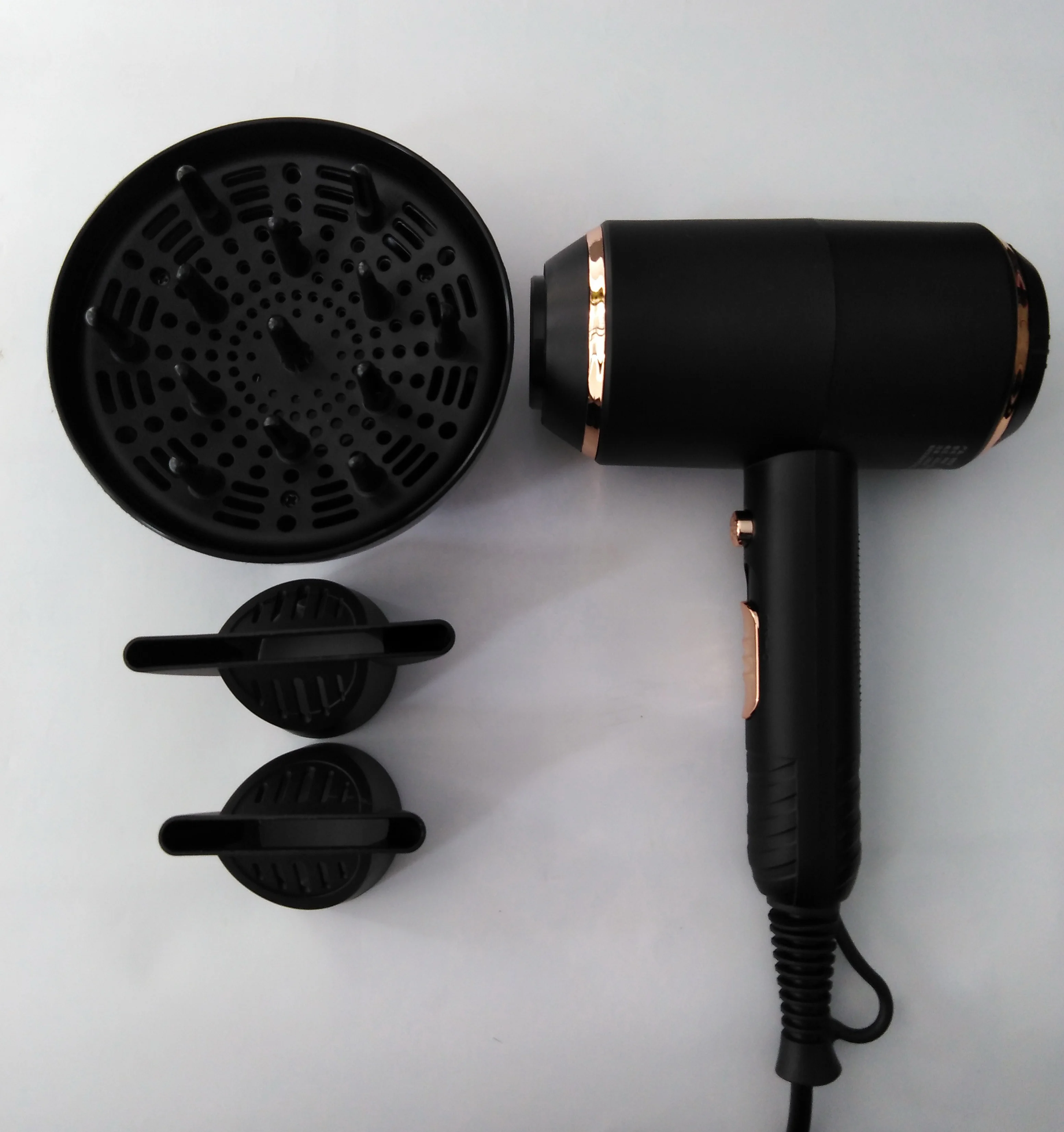 Отличный стайлер для волнистых волос 1400-1600 Вт, фен с рассеивателем