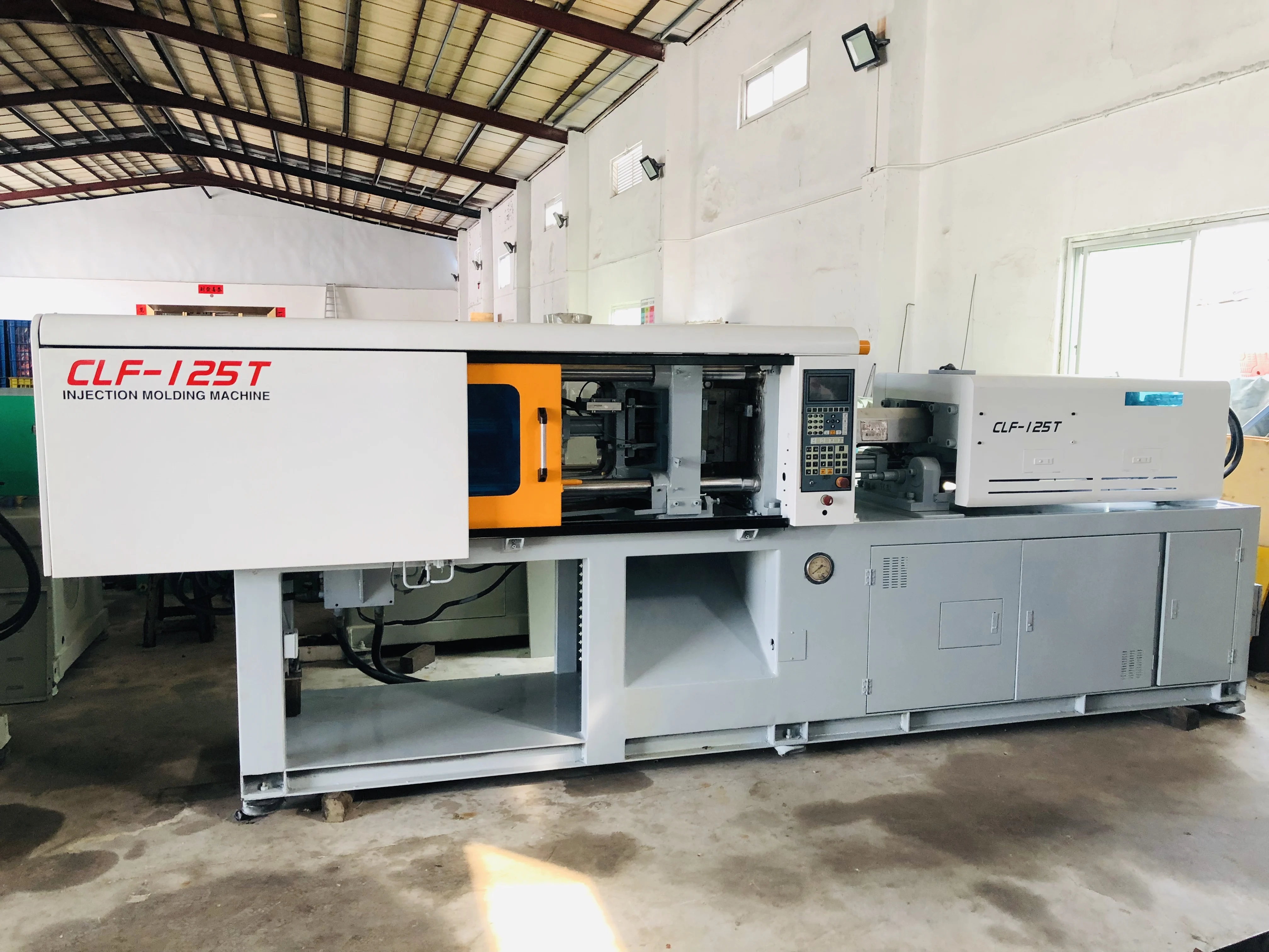 sell Taiwan CHUAN LIH FA  CLF125T used  injection molding machine