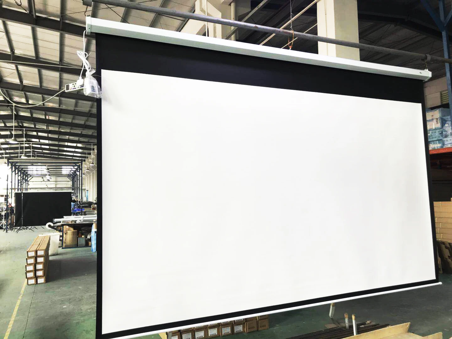 TELON New Products 4K High Quality 120 inch Electric Motorized  Projection Screen with Remote and Receiver