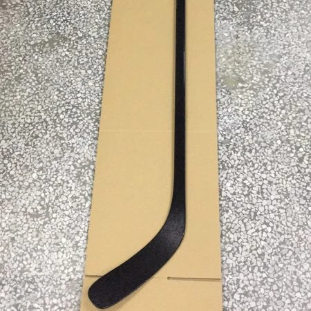 
carbon hockey stick composite ice OEM light weight carbon stick ice hockey gear made in China 2S/2N/ADV/1X 