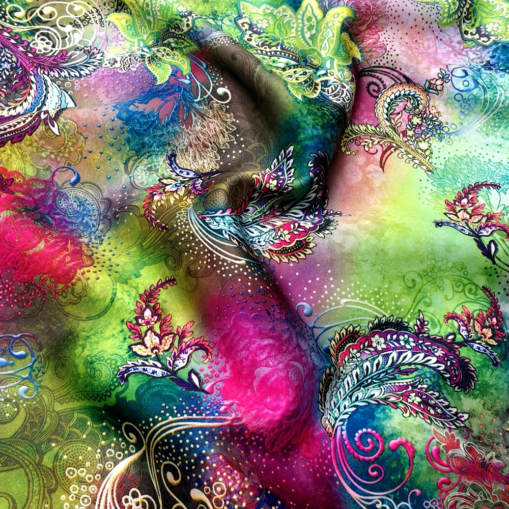 Factory custom paisley printing clothing fabrics