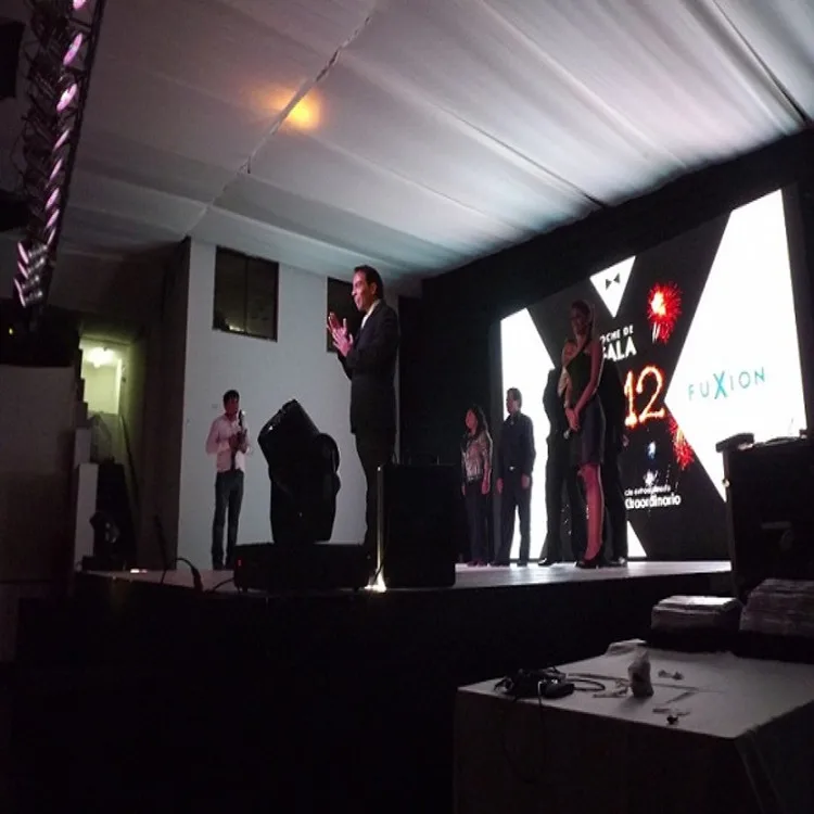 Сценический светодиодный видеофон стена для концерта/свадьбы сценическое украшение внутренний Прокат большой P2.6 P2.976 P3.91 экран дисплей