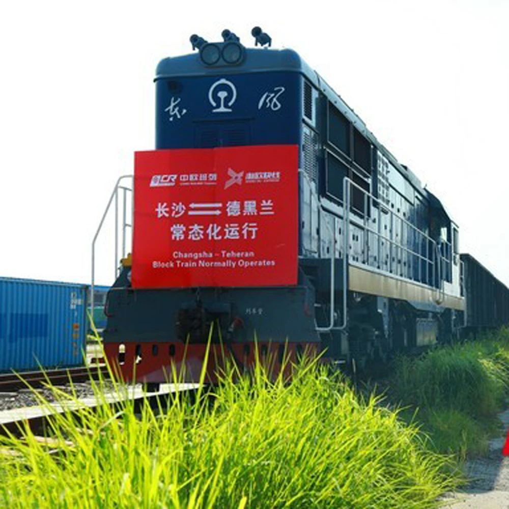 Поезд железнодорожного транспорта из Китая в Германию Европа грузовых железнодорожных услуг