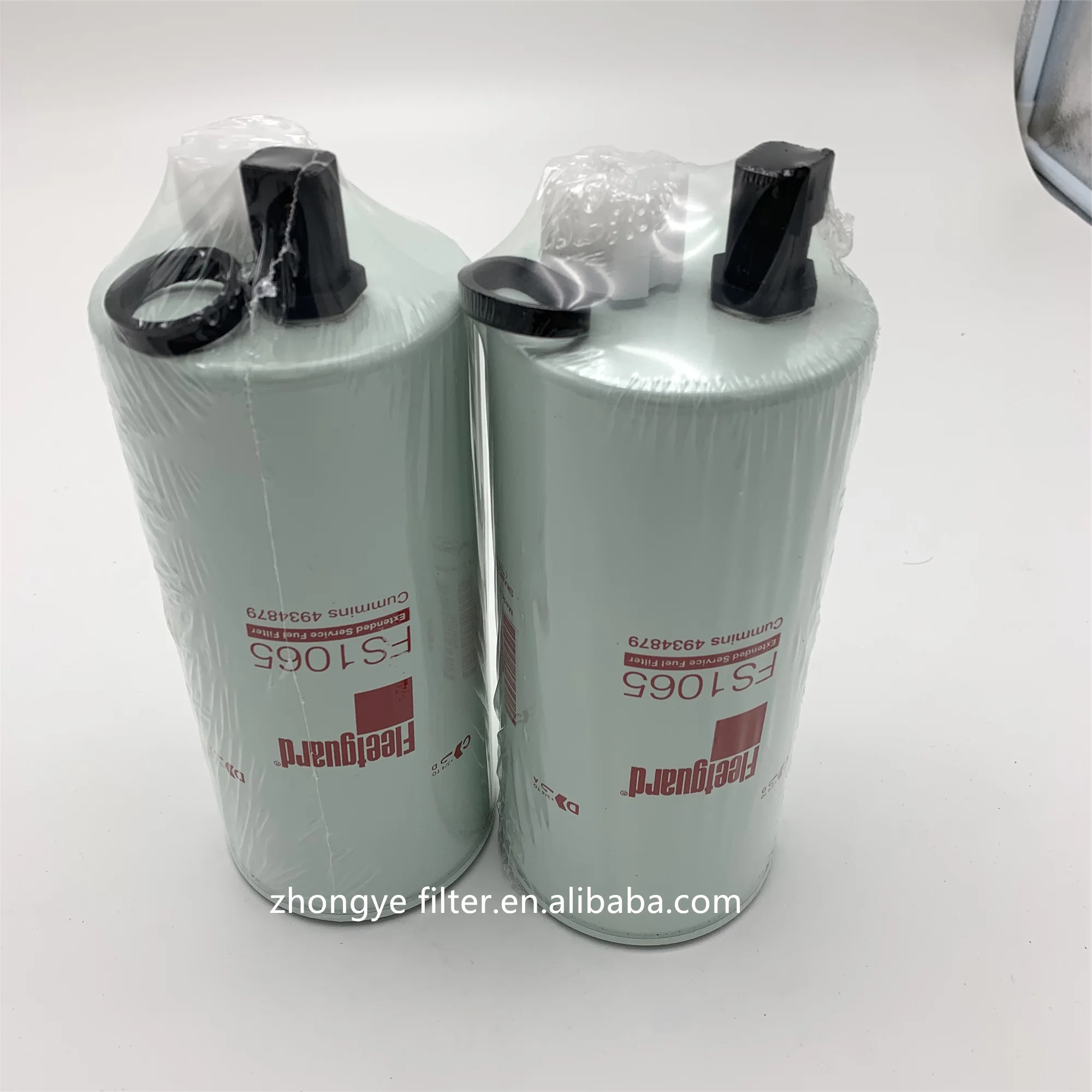 Selling Diesel Fuel Filter Fuel Water Separator Filter FS1065 4934879 BF1378-SPS