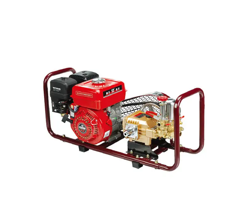 garden brass sprayer with olive oil sprayer and texture sprayer