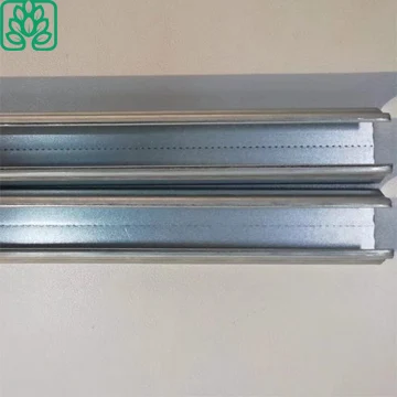 Single-Span Greenhouses Zigzag Wire and Rail