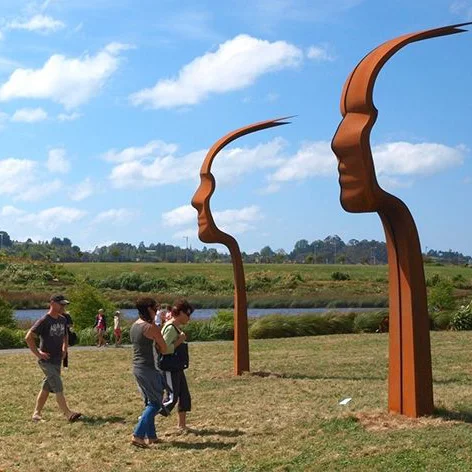 Garden Metal Statue Corten Steel Sculpture