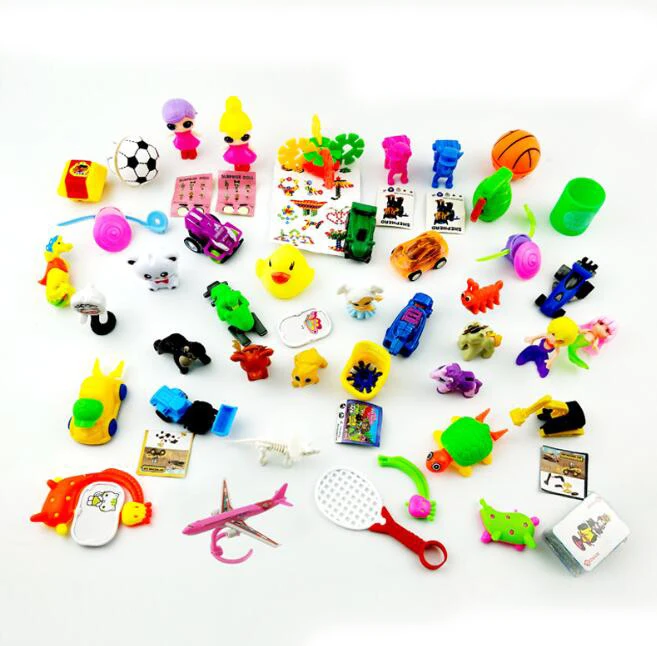 2021 ball from the capsules with the toys  capsules cover with nice mixed style toys for the automatic toy for kids